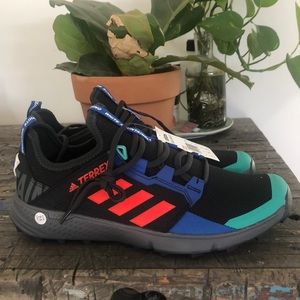 Women’s (8.5) Adidas trail running shoes. No box